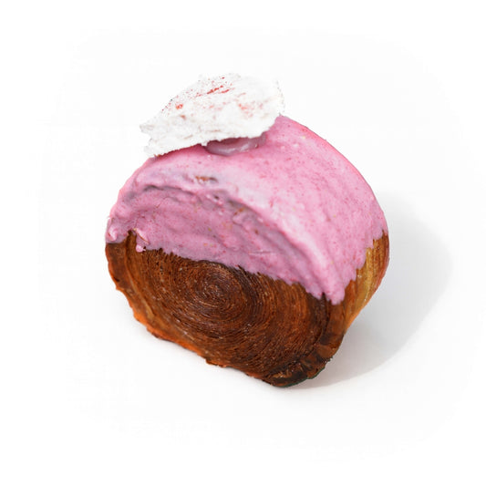STRAWBERRY WHITE CHOCOLATE CROISSANT